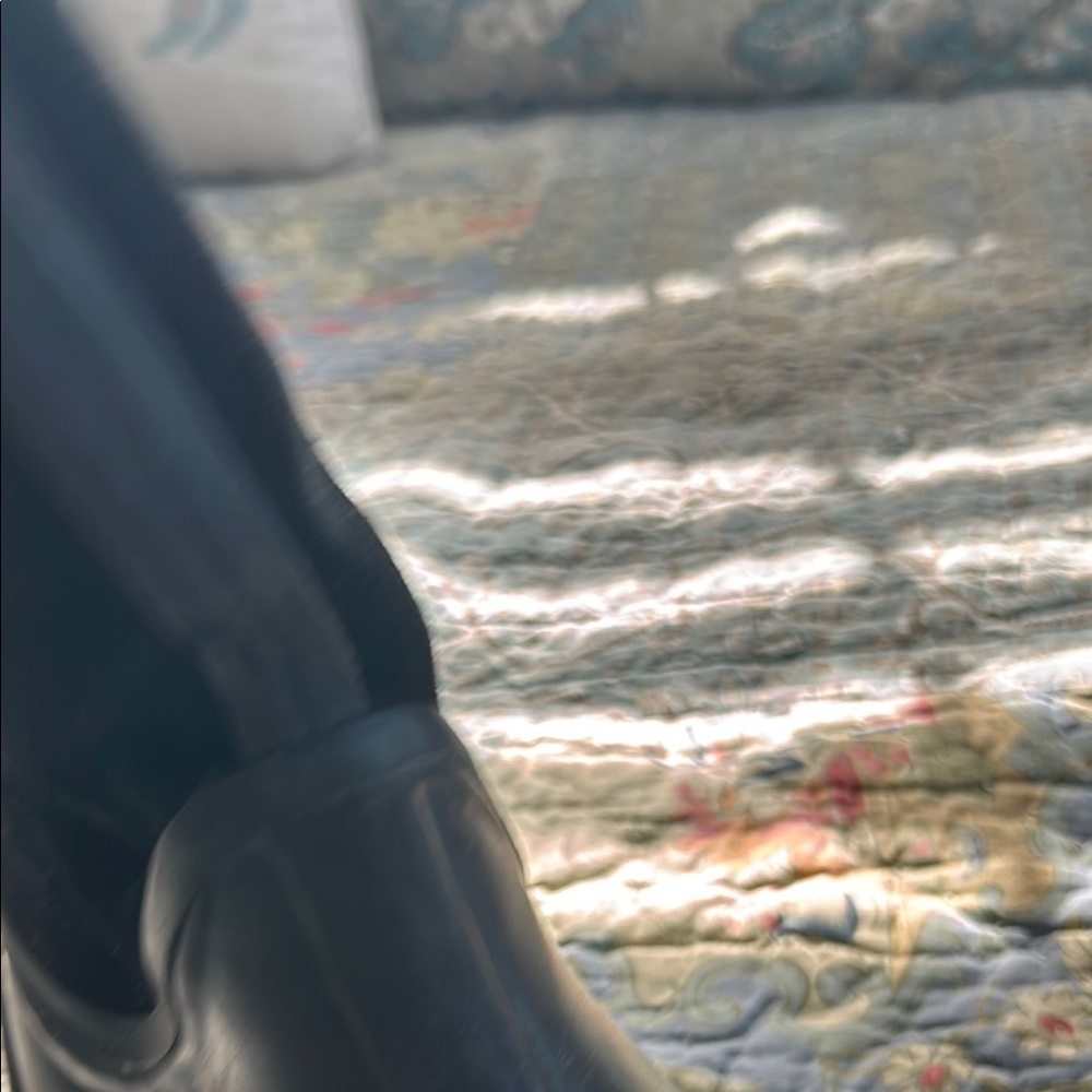 Black Winter Boots - Picture 4 of 12